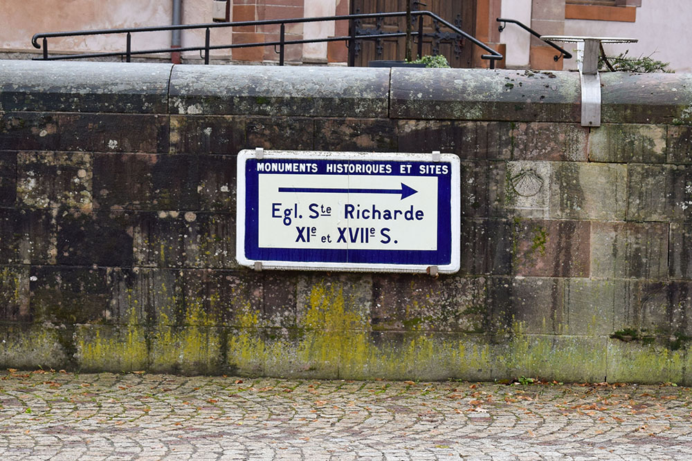 Eglise Sainte-Richarde © French Moments