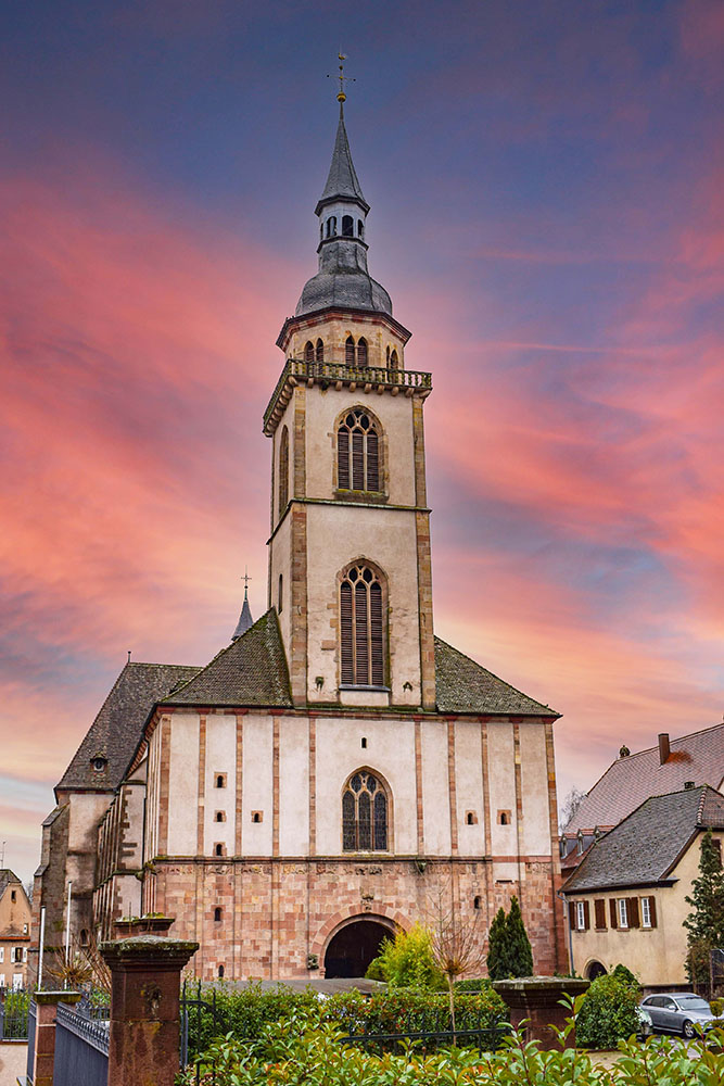 Eglise Sainte-Richarde © French Moments