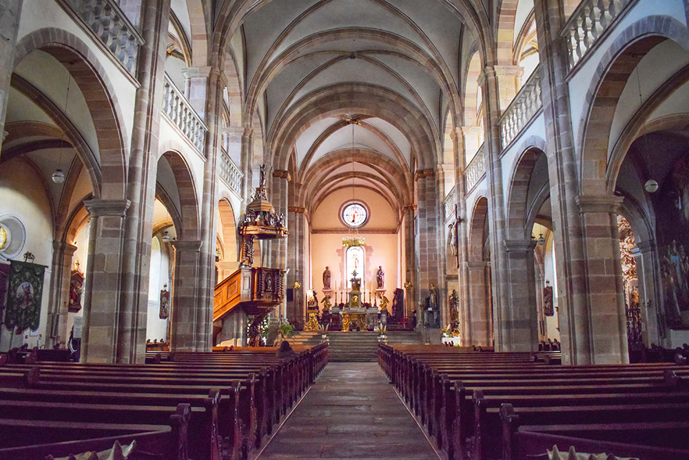 Eglise Sainte-Richarde © French Moments