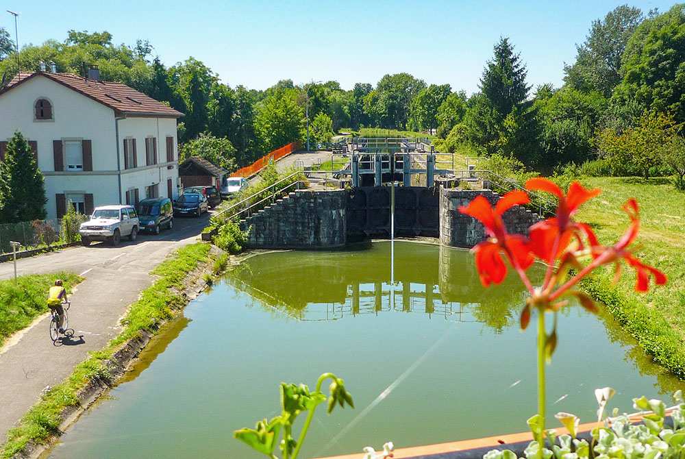 Cycling in Alsace © French Moments
