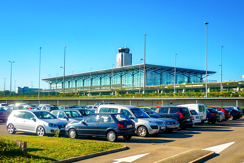 Airports in Alsace - Euroairport Basel-Mulhouse © French Moments