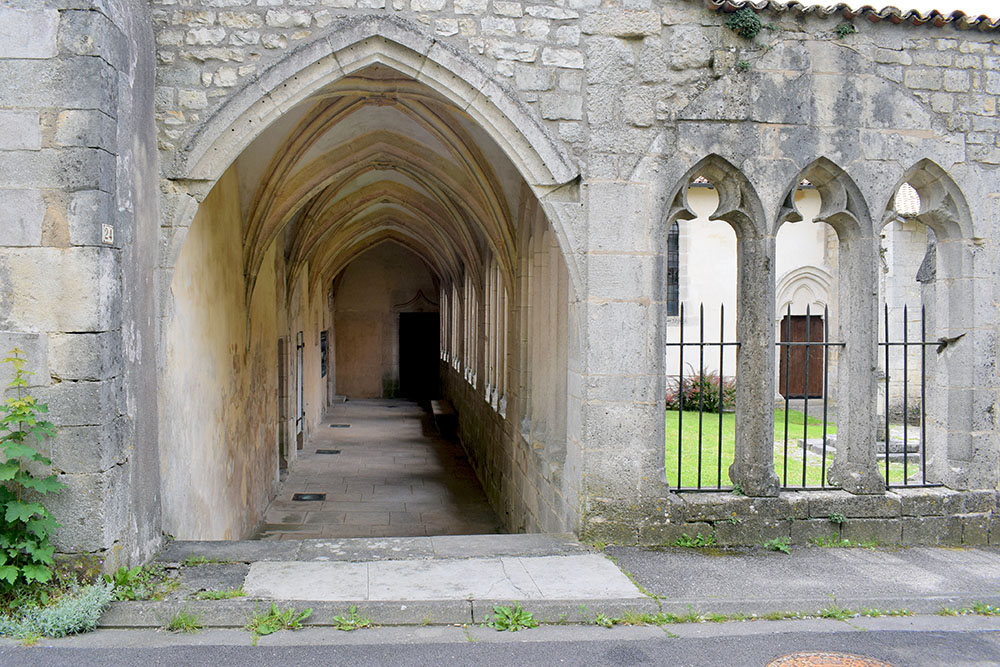 Cloisters in Lorraine - Hattonchâtel © French Moments