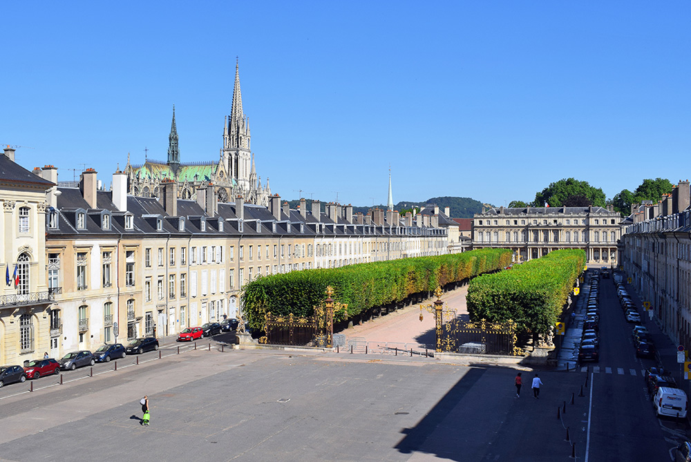 Place de la Carrière © French Moments