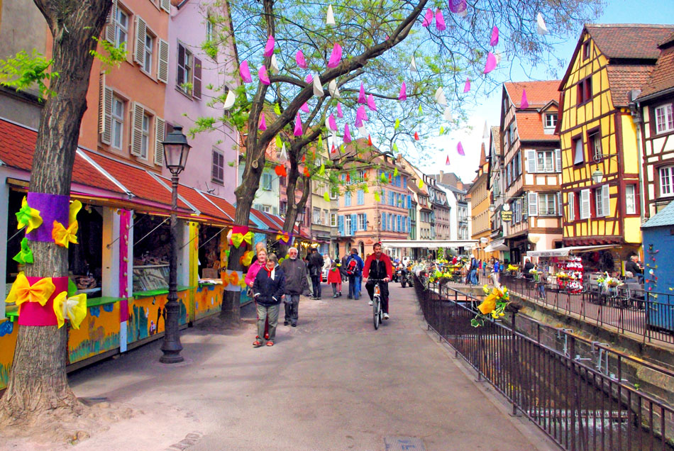 Colmar Easter Market, Alsace © French Moments