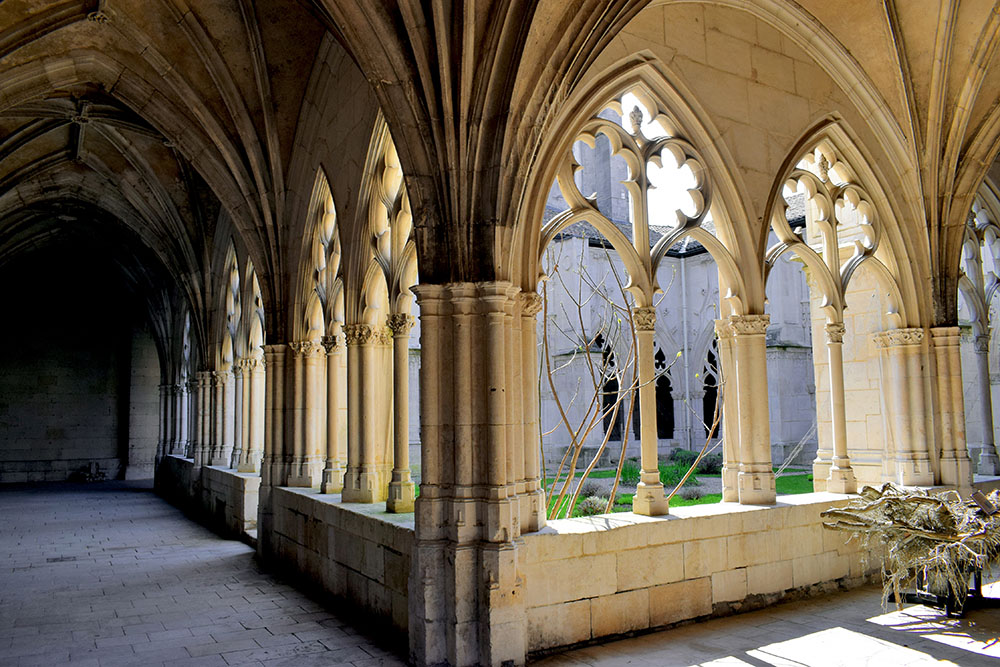 Saint-Gengoult Cloister in Toul © French Moments