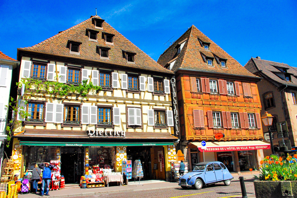 Alsace Cities for Architecture Lovers - Place du Marché, Obernai © French Moments