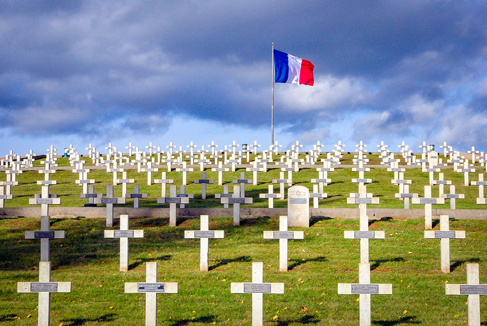 Remembrance in Alsace - Sigolsheim - Necropole Nationale © French Moments
