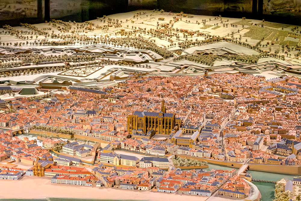 Relief map of Metz © French Moments