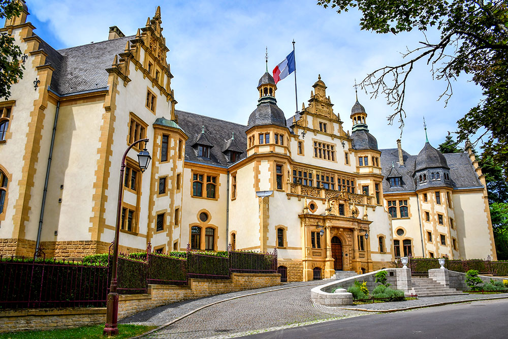 Palais du Gouverneur, Metz © French Moments