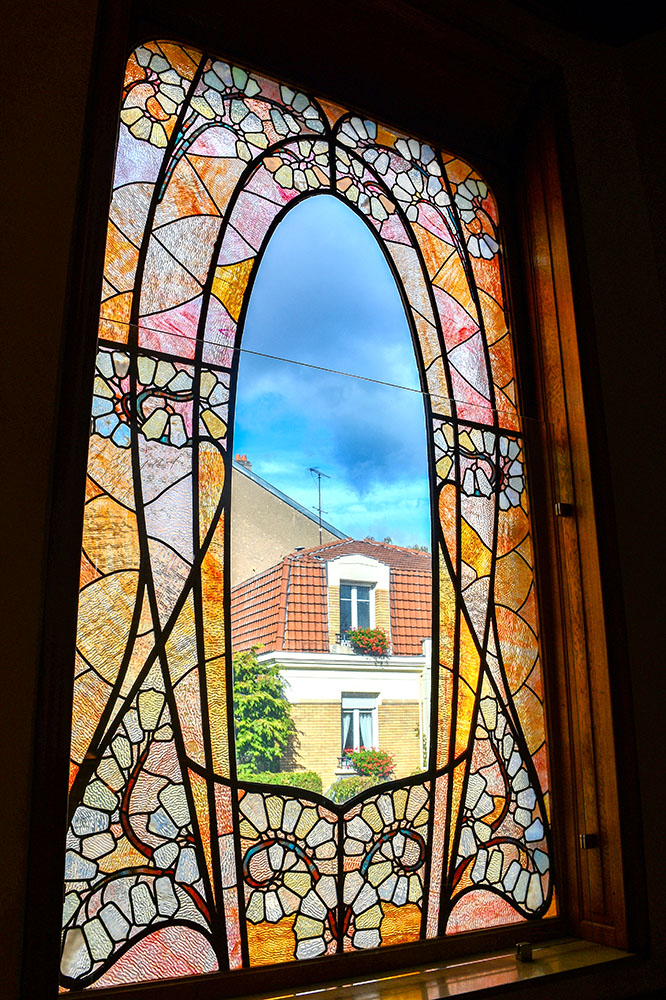 Stained-glass window from Jacques Gruber © French Moments