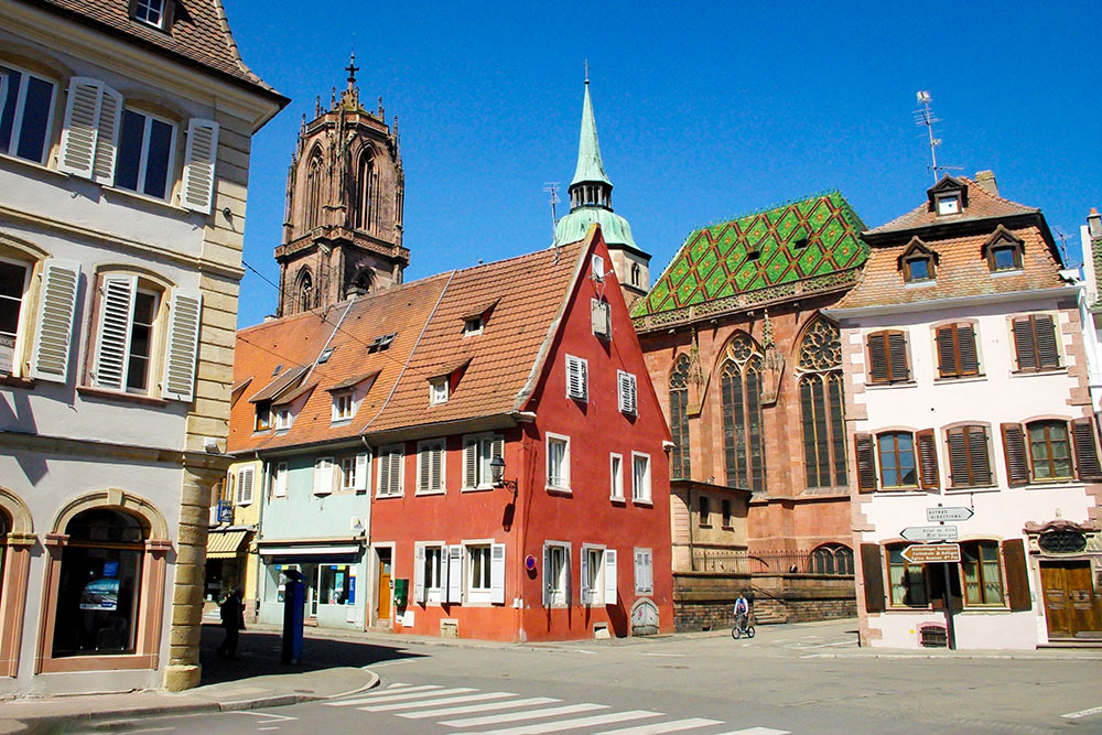 Why Governments Change Place Names: the case of Sélestat